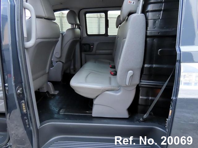  Hyundai / Grand Starex Stock No. 20069